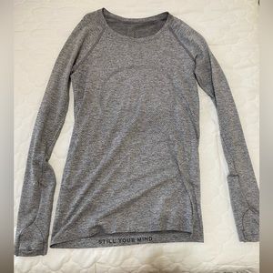 Lululemon Swiftly Tech Long Sleeve - Size 6